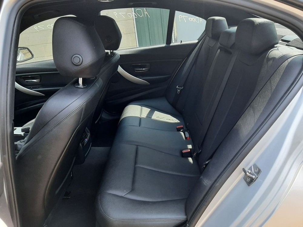 320I 2014 High Mounted Stop Light 1002107