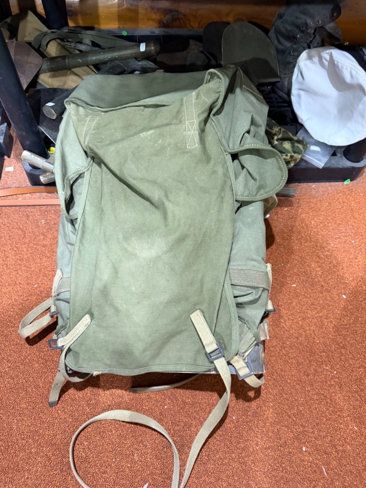 ORIGINAL WWII US ARMY M1944 EQUIPMENT AMMO CARRY PACK BOARD BACKPACK W/PACK