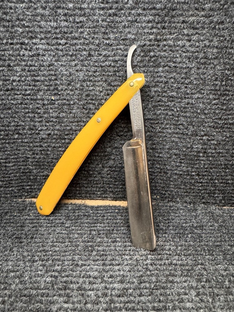 Antique Straight Razor “World Master”