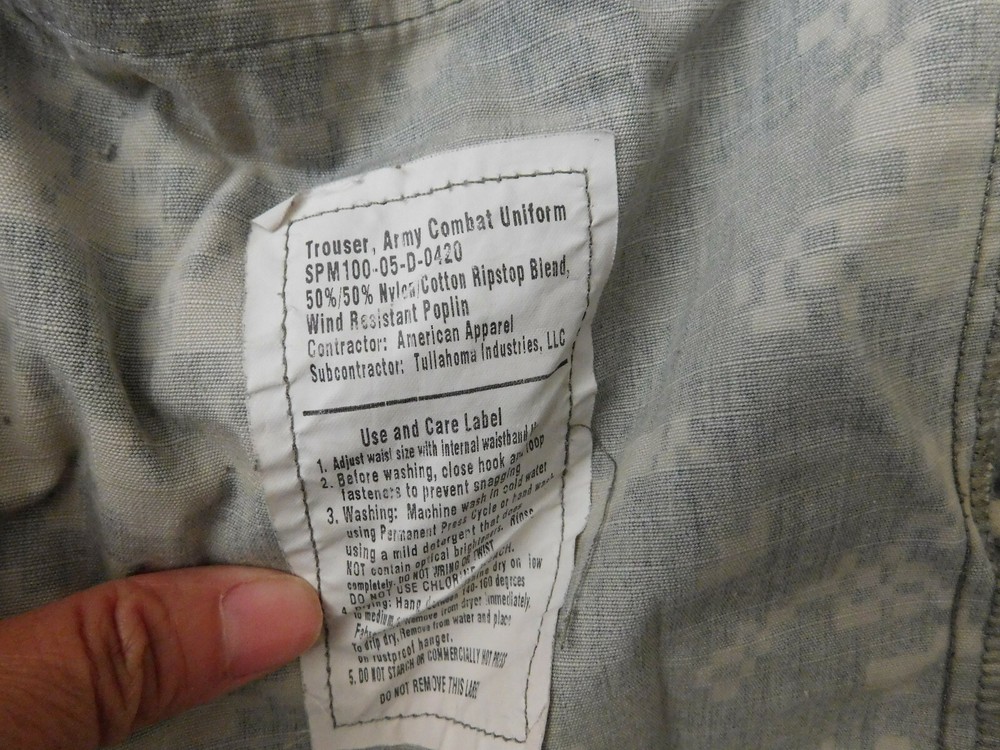 US ARMY ACU PANTS SIZE MEDIUM - SHORT
