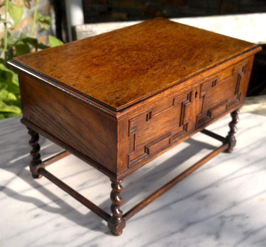 Antique English Oak Miniature 19th Century Apprentice Piece Table Desk Caddy