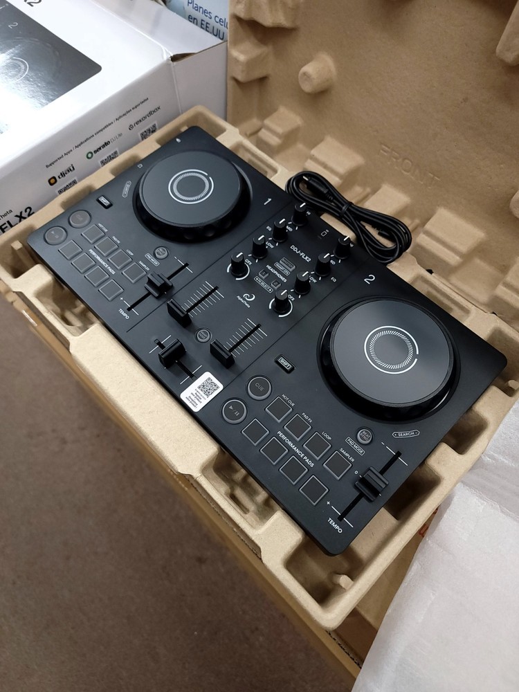 AlphaTheta DDJ-FLX2 DJ Controller SeratoDJ Lite DDJFLX2 Compact Portable
