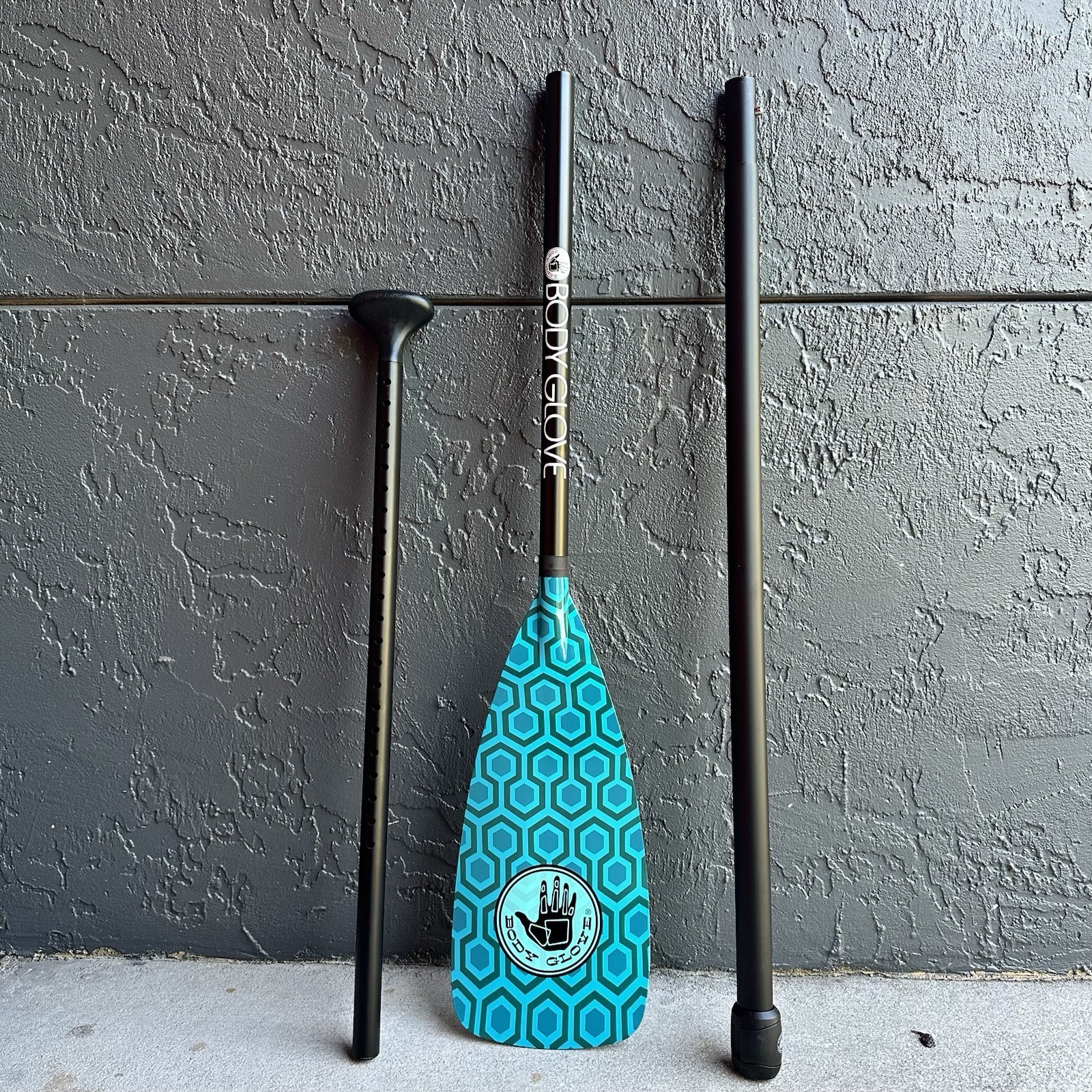 3-Piece Adjustable SUP Paddle –Lightweight, Floating Aluminum Shaft (Body Glove)
