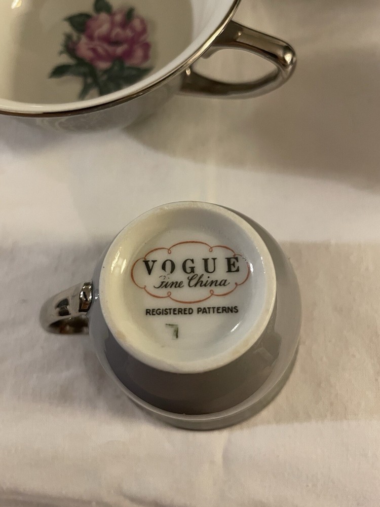 Vogue Silver Laced China Cup