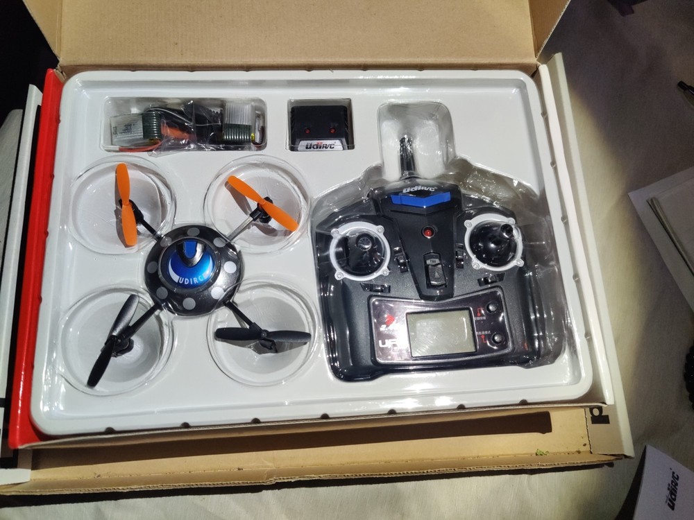 *U816 *UFO Quadcopter*NIB* Open Box*