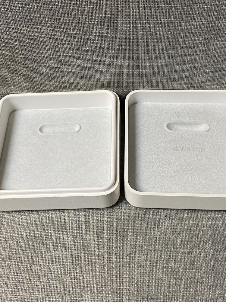 Apple Watch 1st First Generation Hard Plastic Case Box Only!! White