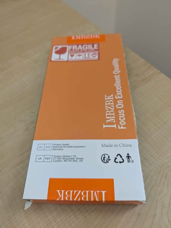 4 Pack Screen Protector for Nintendo Switch 2017 with 2 Pack Controller Cover