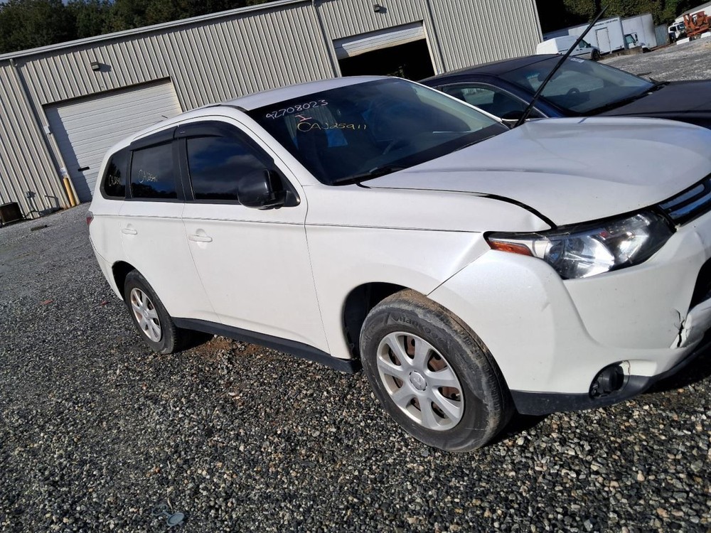 Console Front Floor Fits 14-18 OUTLANDER 4847683