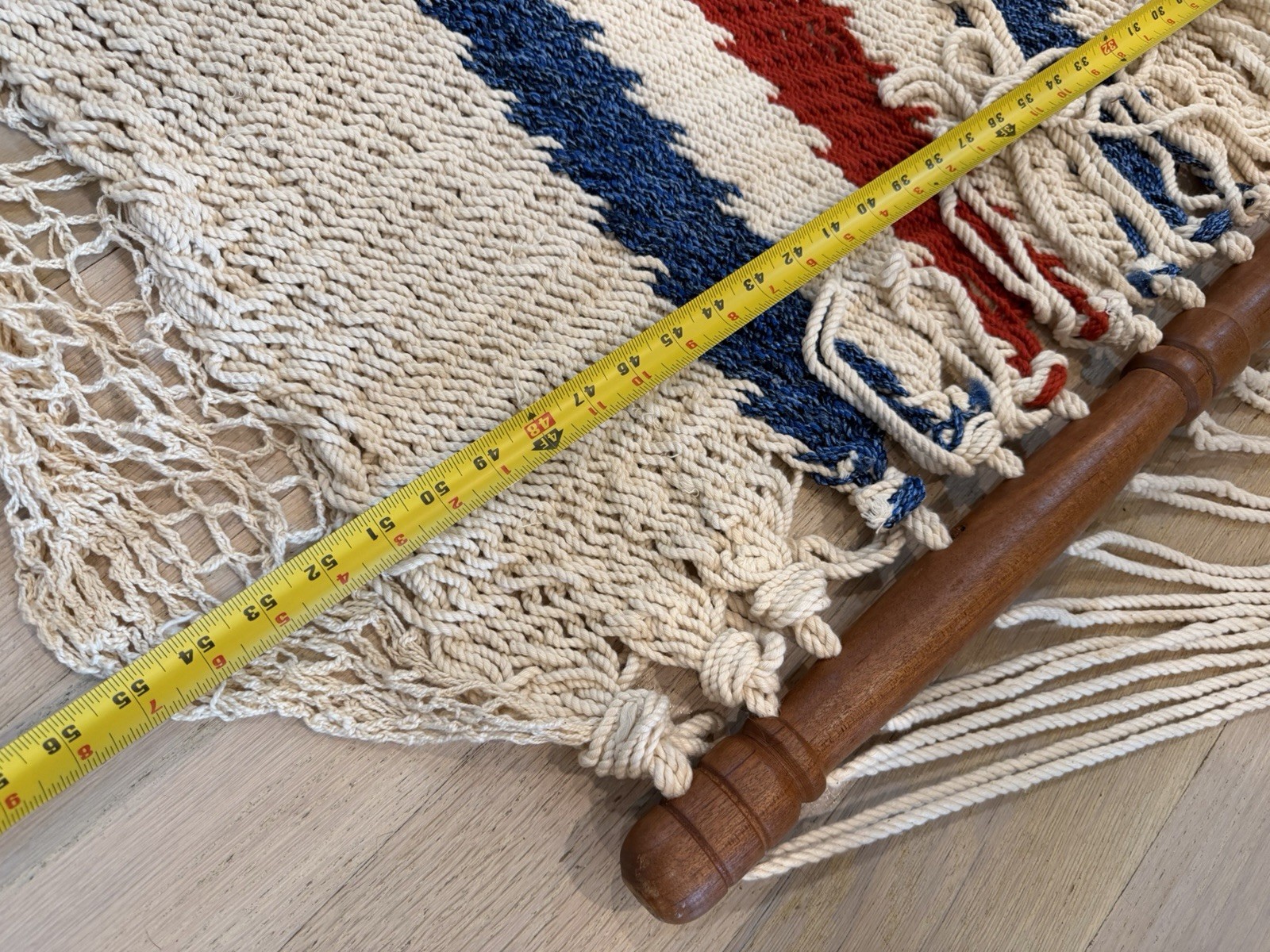 Vtg Rope Macrame Hammock Nantucket JFK Red & Blue Wooden Spreaders 51 x 88 In