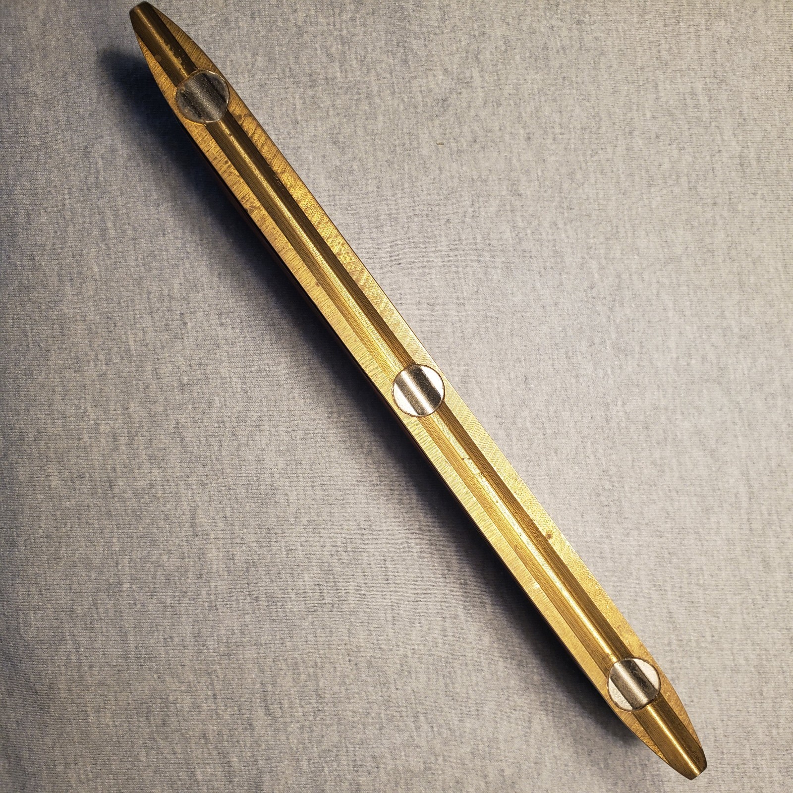 Sheffield MFG 9" Level And 4 In 1 Scewdriver Hardwood And Brass