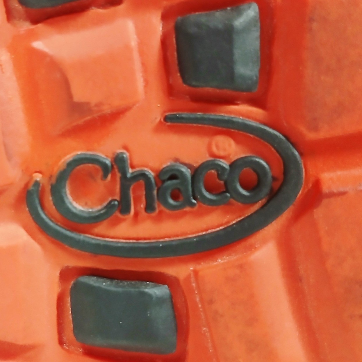 Chaco Z Cloud Womens Sandals Orange Yellow Chevron Double Strap Hiking Size 8