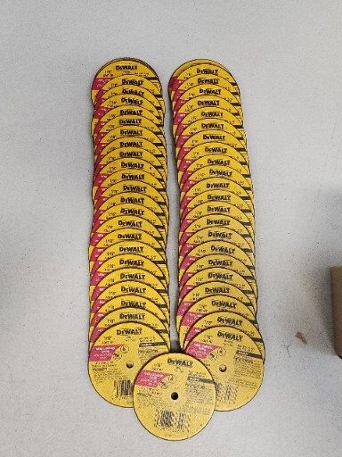 DEWALT DW 8704 3" X 1/16" X 1/4" Cut-Off Wheel 50 Pack New