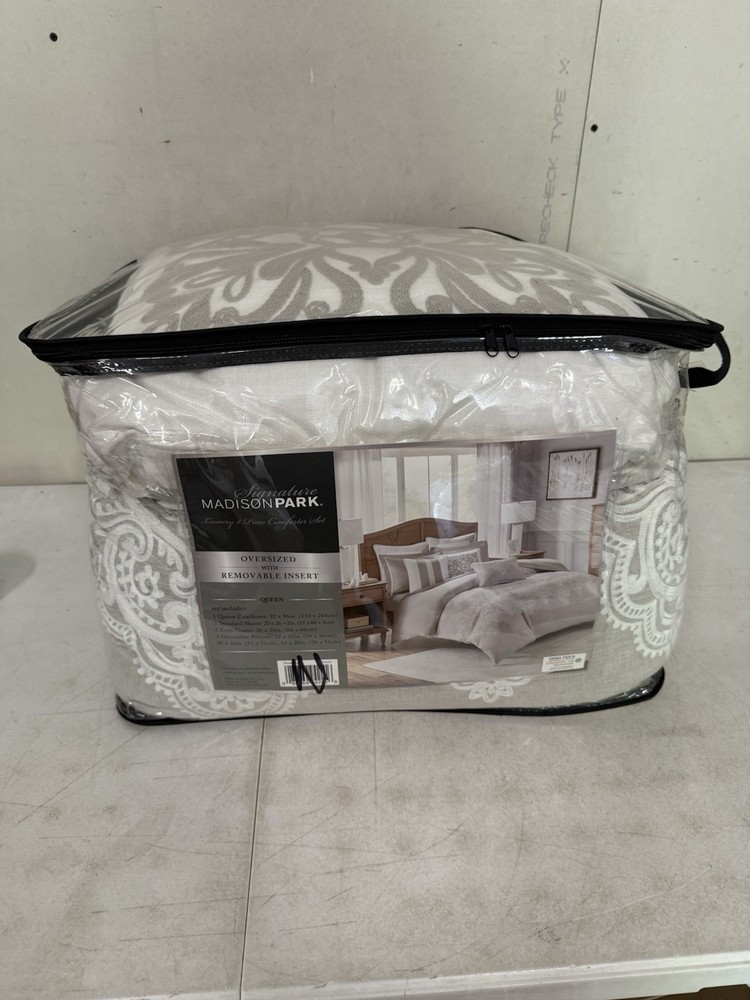 Madison Park Comforter Set, Queen