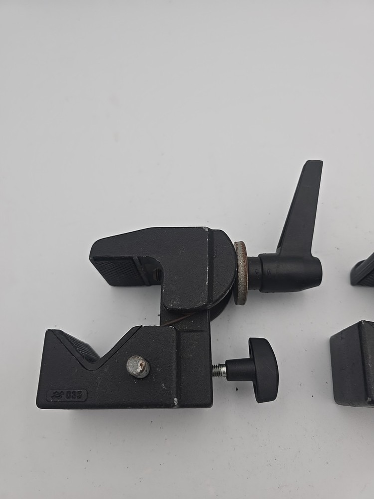 Manfrotto 035 Super Clamp with Standard Stud Quick Connect Lot 2
