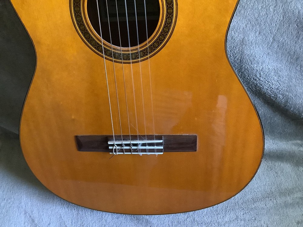 Yamaha CG-101 A Classical Guitar ( No Case)
