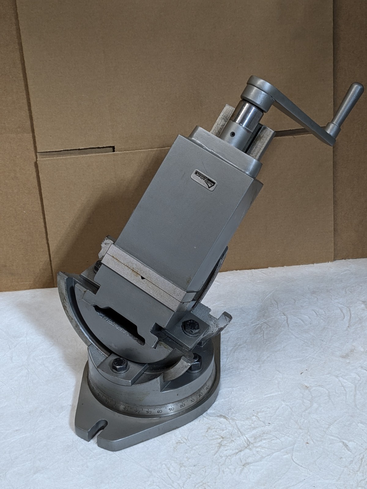 Gibraltar 3-Axis Tilting Angle Machine Vise w/ Swivel Base 4" Jaw Width 110052