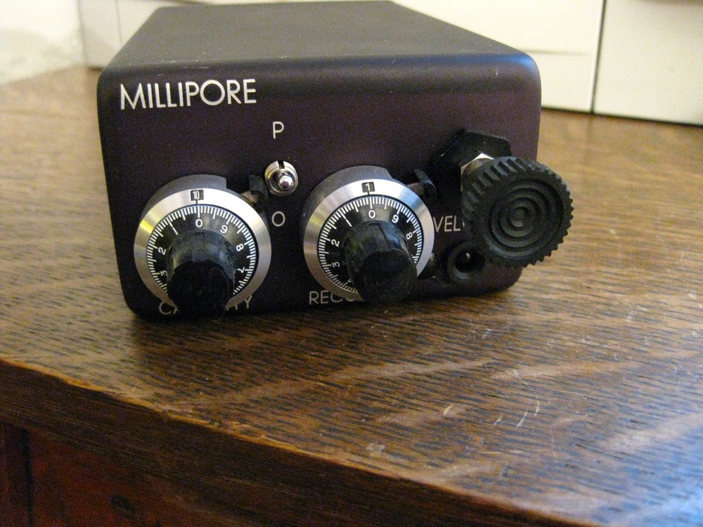 Millipore Dispense Controller WCDS000F4 Pre Dispense Controller INTEGRIS