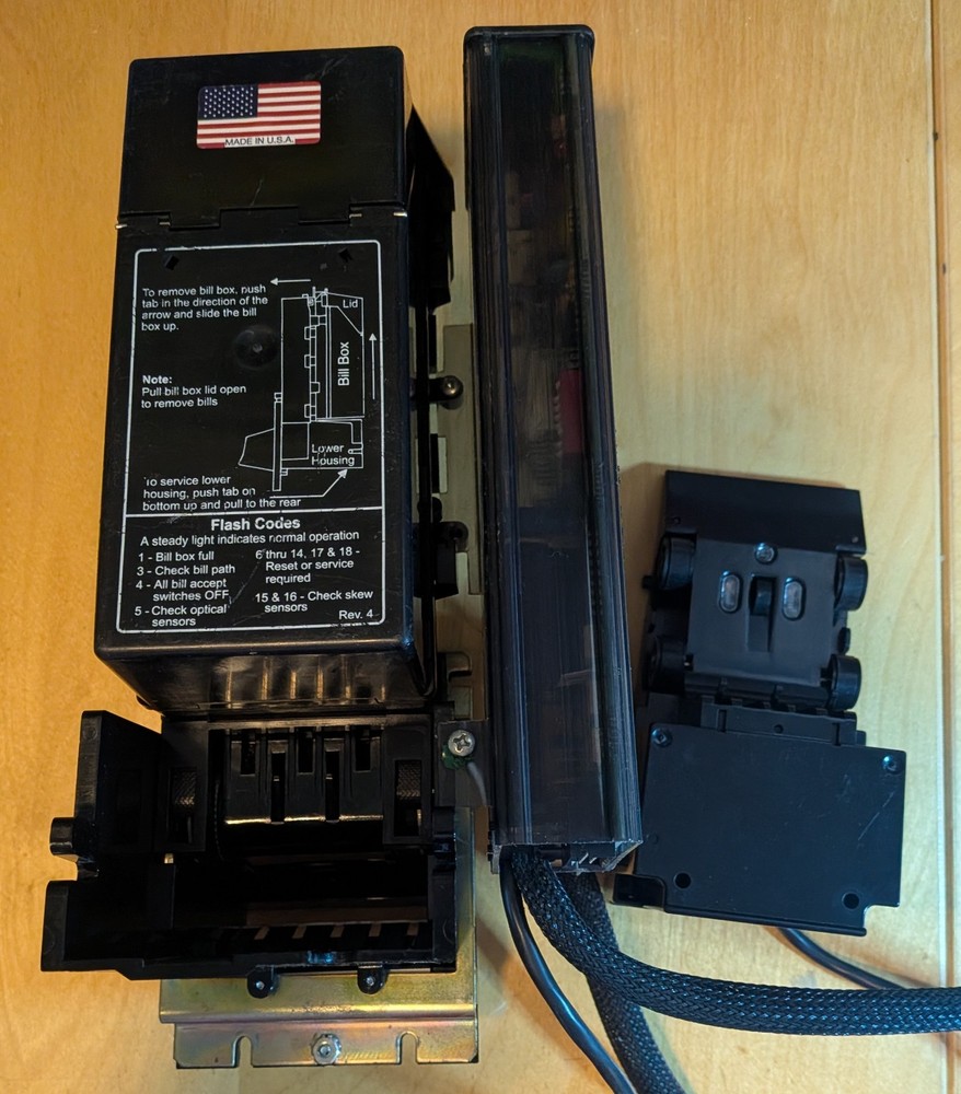 Coinco BA32SA 24V MDB Dollar Bill Acceptor / Validator **Refurbished**