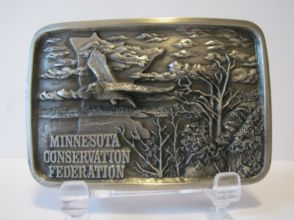 1987 Minnesota Conservation Federation Hawk Eagle Bird Pewter Belt Buckle hunt