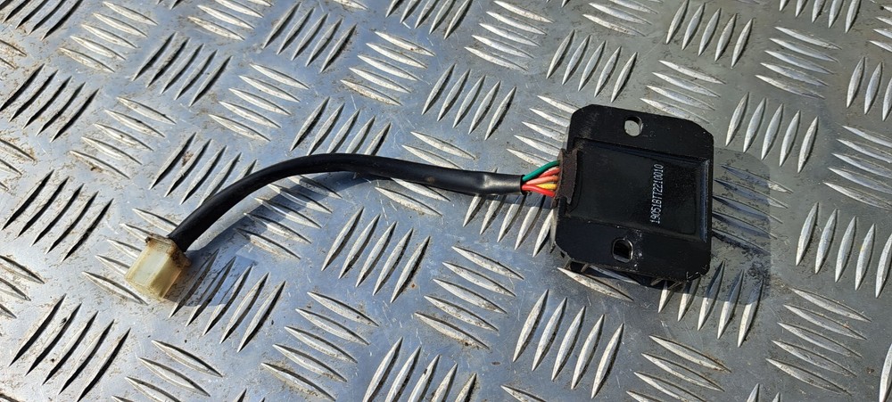 LEXMOTO DIABLO 125 2015. VOLTAGE REGULATOR RECTIFIER