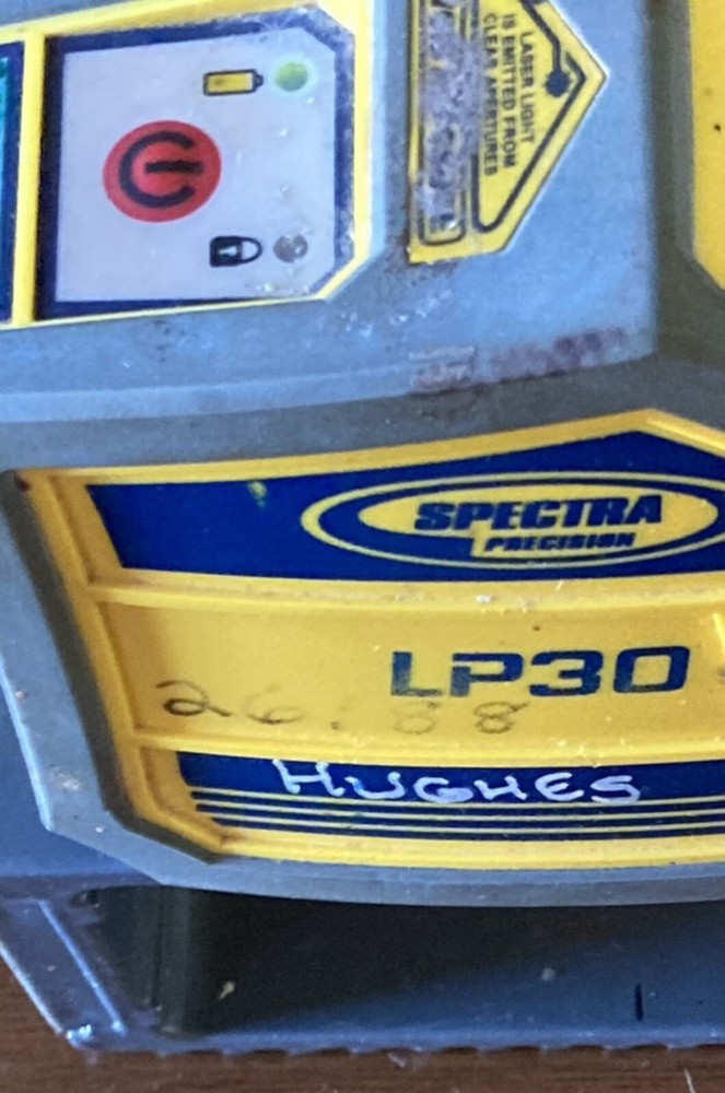 LP30 Spectra Precision Red 3-Beam Laser pointer Layout Tool W/ Bag