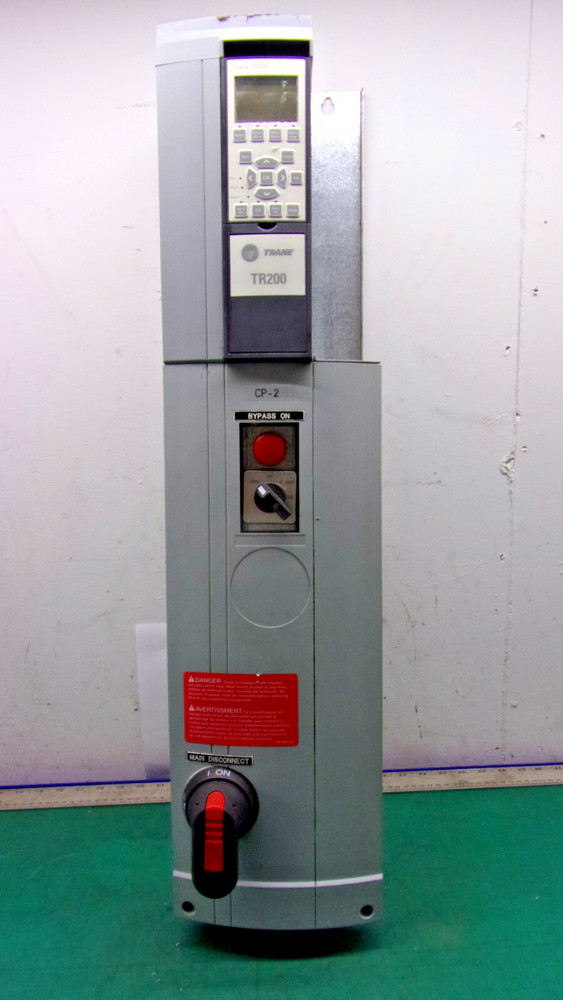 TRANE INDUSTRIAL CONTROL PANEL 174Z4574 WITH TR200