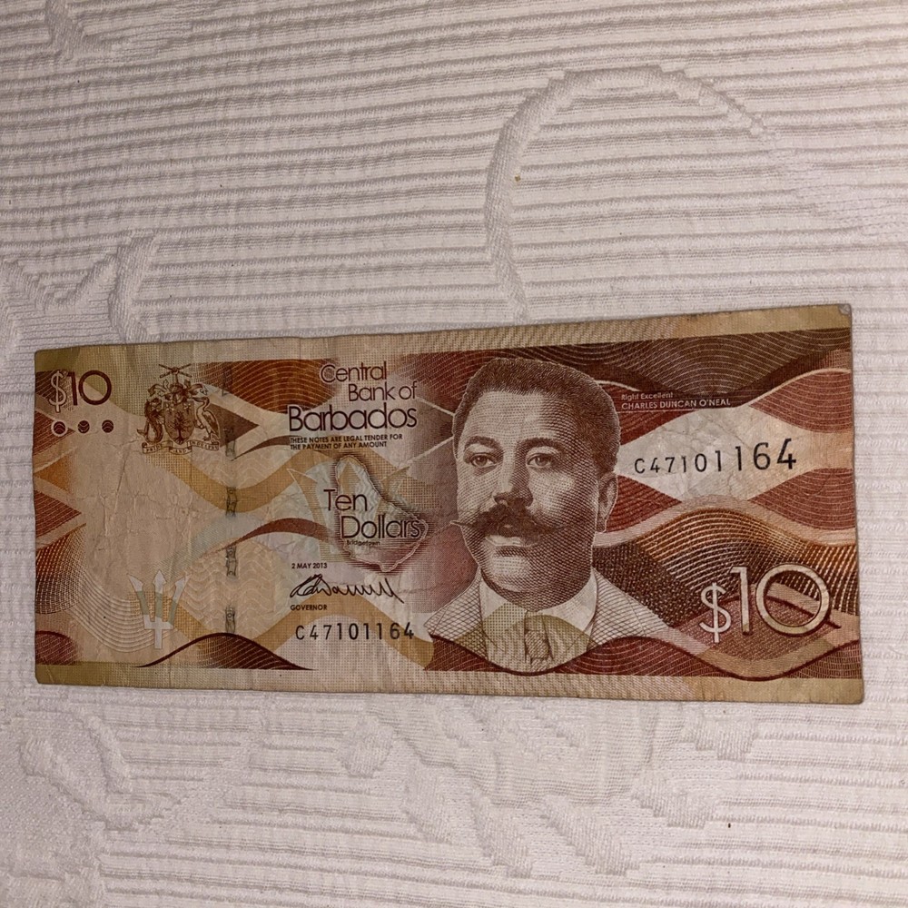 BARBADOS 10 Dollars 2013 P-75a UNC