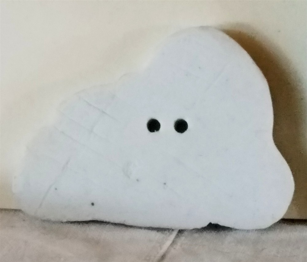 Bb Kitty Face transfer on Ceramic BUTTON Large