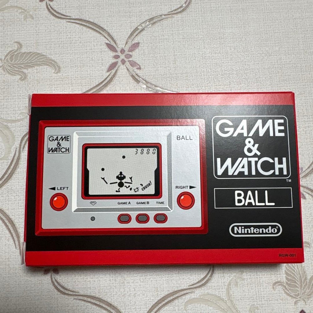 Nintendo Game & Watch Ball