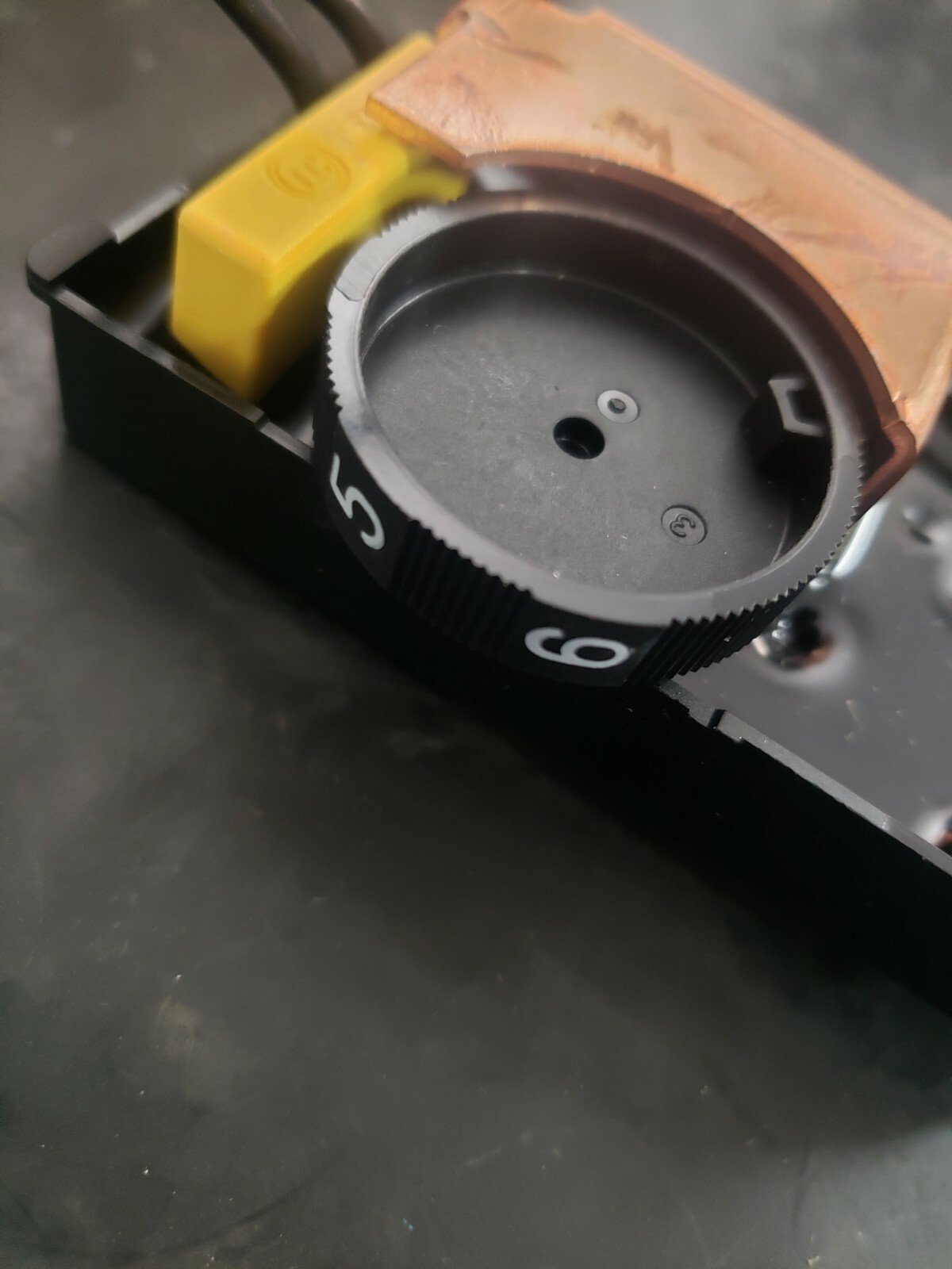 BOSCH 11316 ELECTRIC SPEED CONTROL GOVERNOR 1617 233 027 New part # 16072335CW