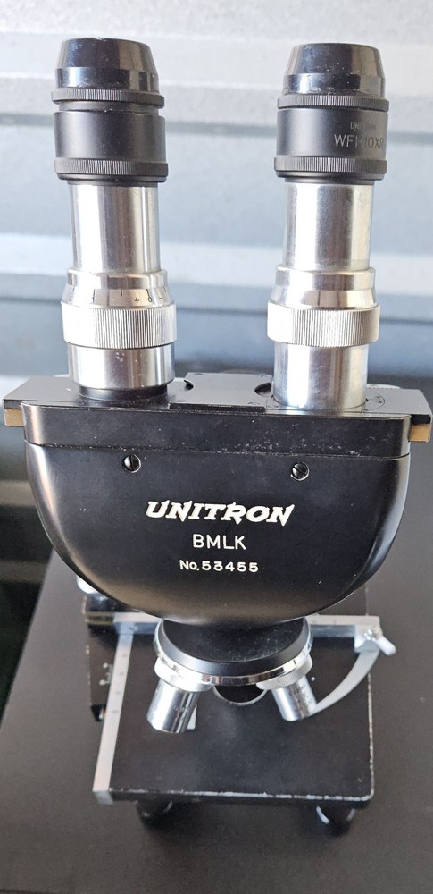 UNITRON MICROSCOPE BMLK No 53455 with protective Box