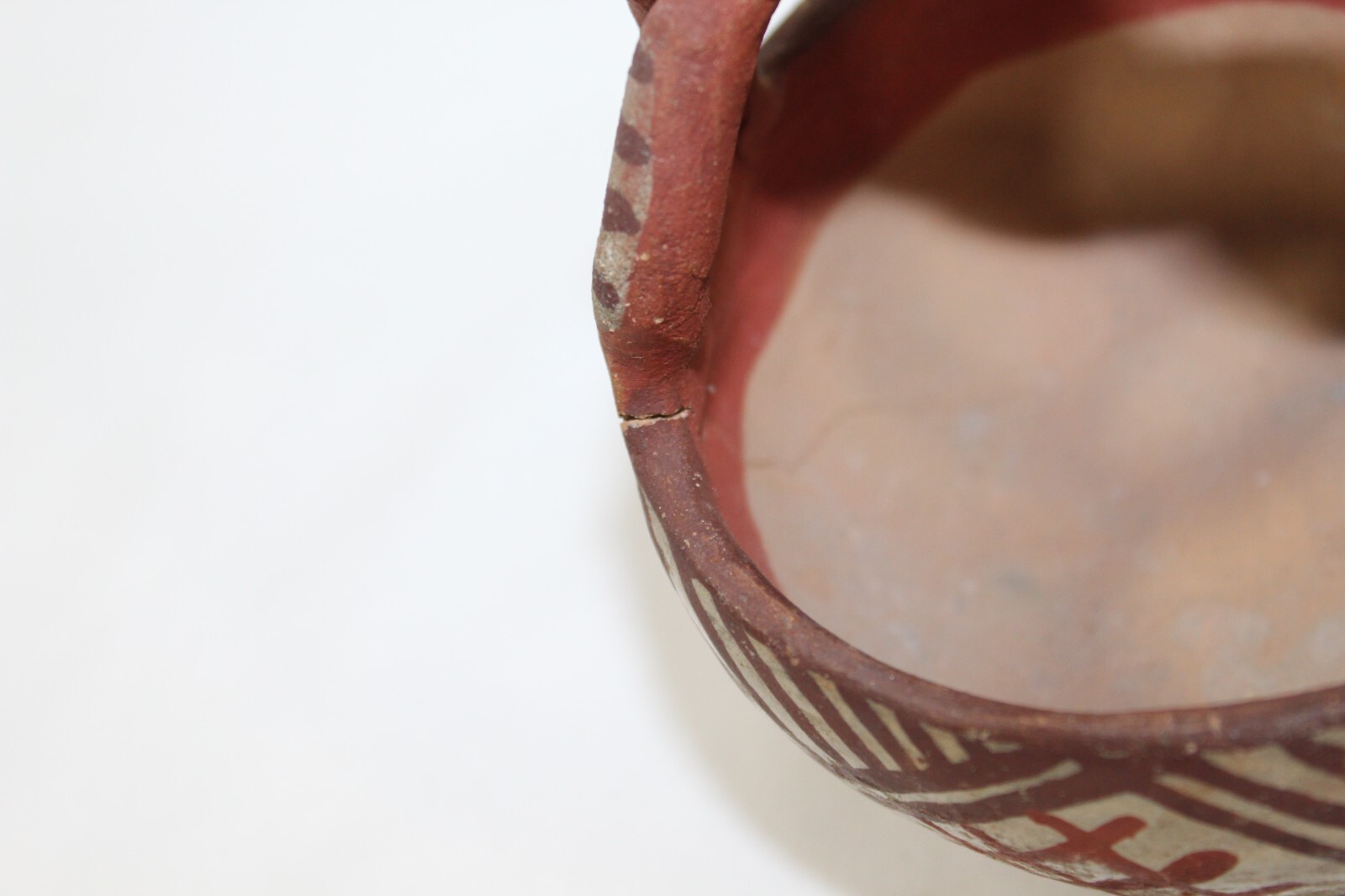 Antique Isleta Pueblo Pottery 4.5" Friendship Basket Bowl Olla Twisted Handle