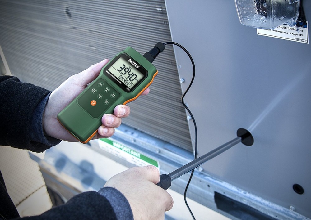 Extech AN340 CMM/CFM Anemometer/Psychrometer Datalogger