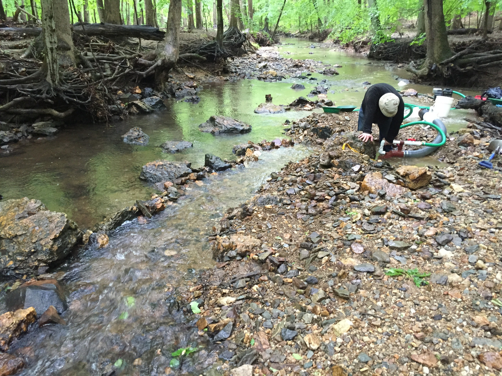 Rich Gold Nugget Pay Dirt Approximately 20-30lbs OF UNSEARCHED PAYDIRT