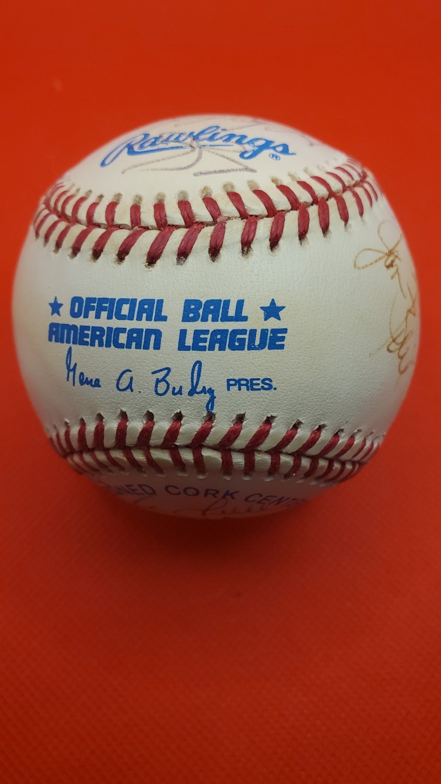 Jim Abbott & Robin Ventura Signed Team Baseball - Beckett - 1995 White Sox