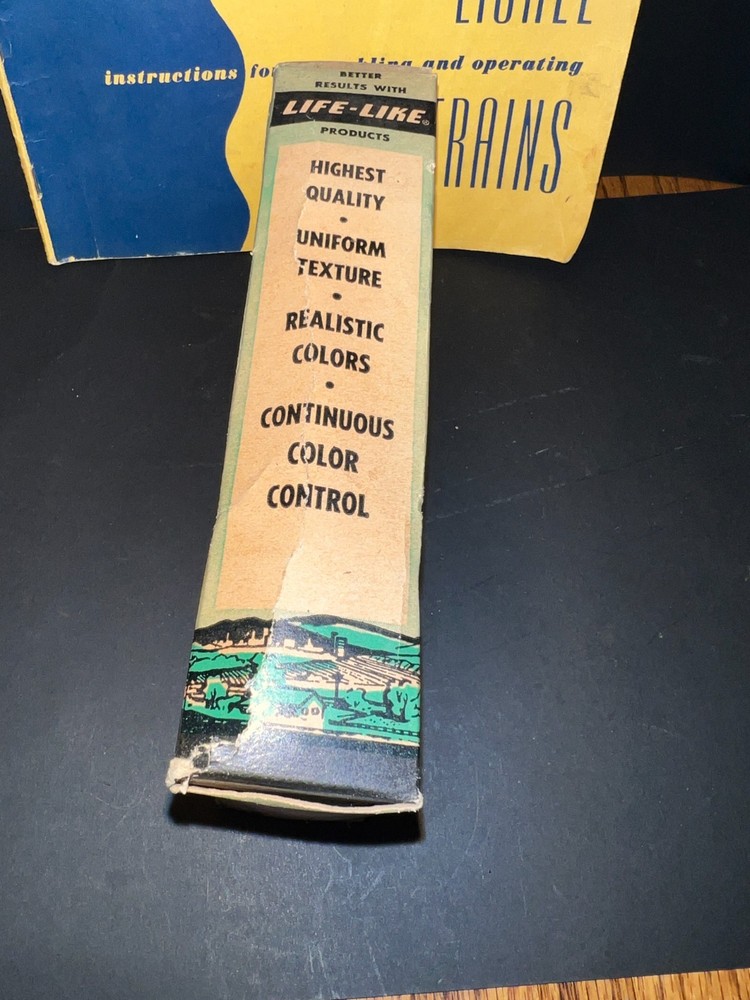 1952 Instructions For Assembling And Operating Lionel Trains & some Grass