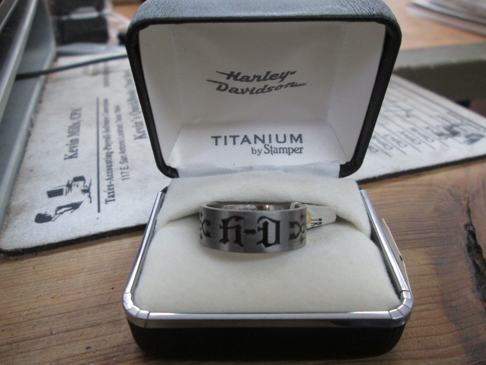 Harley Davidson Stamper Antiqued Brushed Titanium Ring TR37