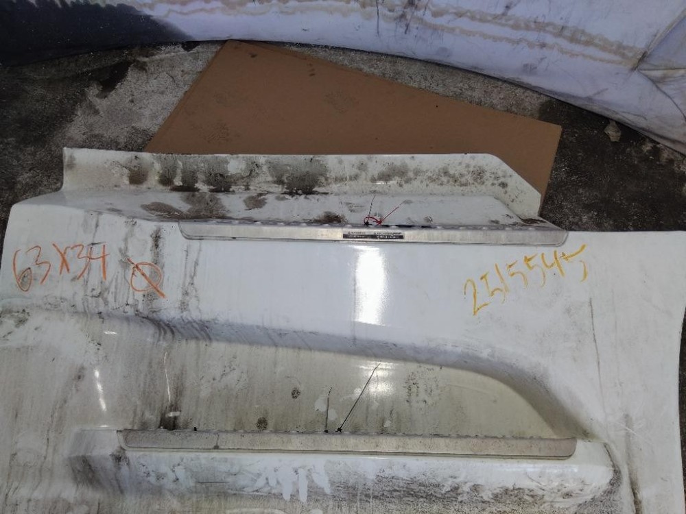 For 2020 INTERNATIONAL LT SIDE FAIRING Right ,  CO