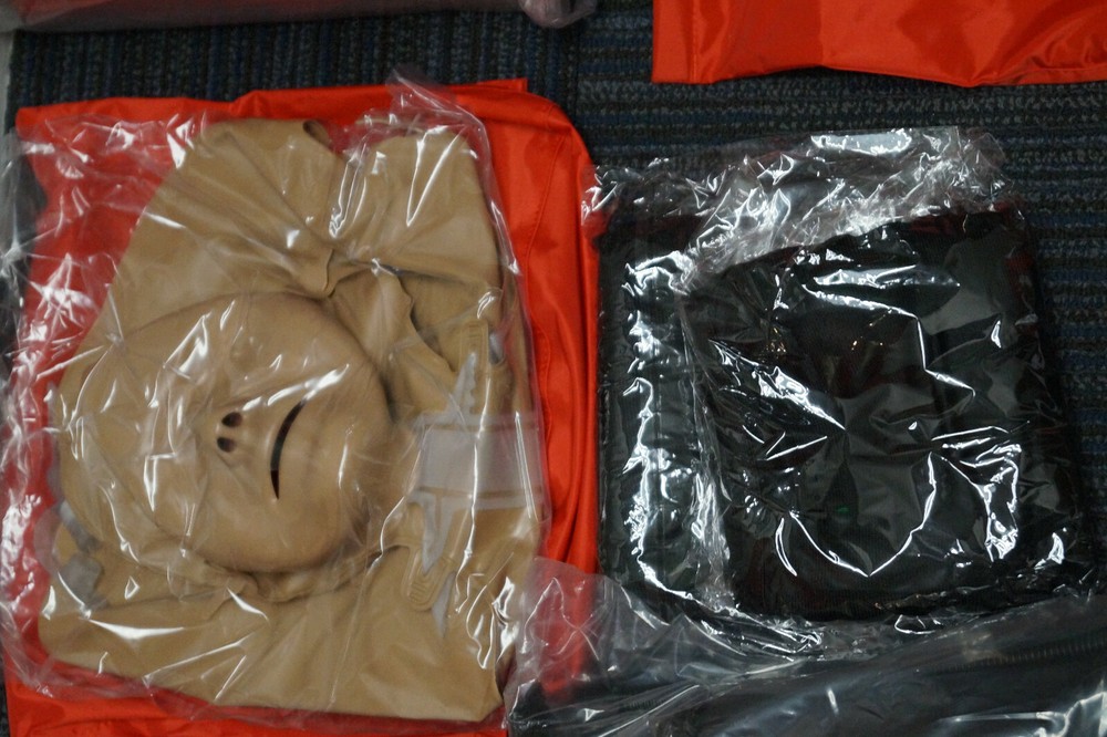 CPR Training Kit - Rolling Carrying Case