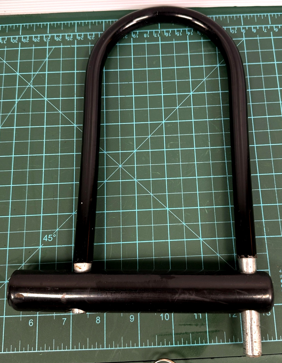 Master Lock Bicycle U-Lock Black Heavy Duty 1 Key USA Hardened Steel Security