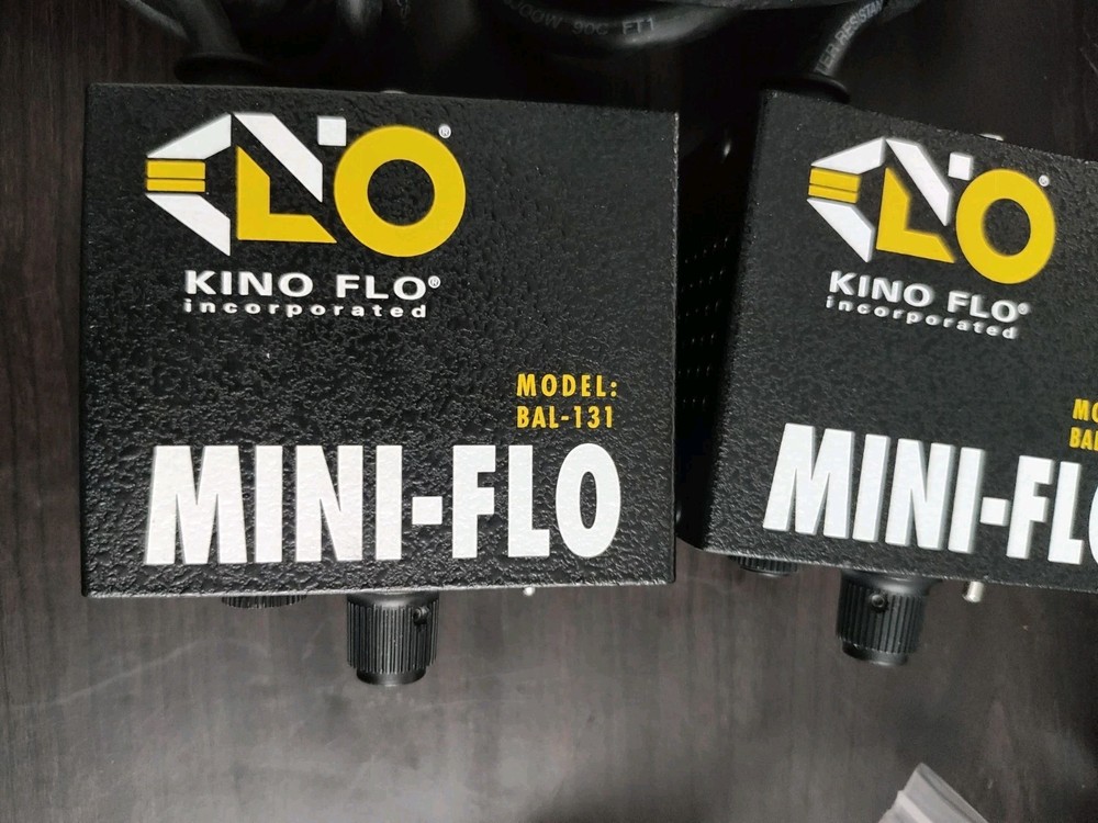 Mini Kino Flo Kit -131