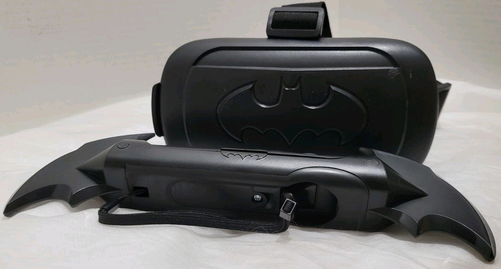 VRSE BATMAN VIRTUAL REALITY SET Headset, Controller No Box Clean Batt. Terminals