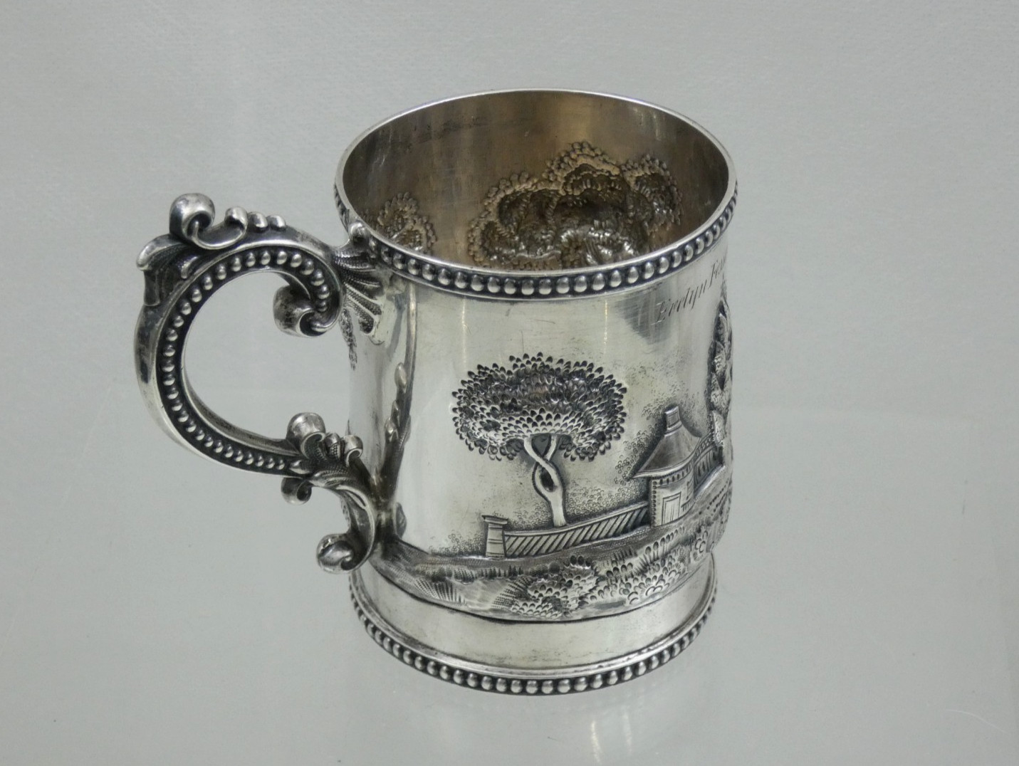 ANTIQUE AMERICAN COIN SILVER MUG CUP HAND CHASED REPOUSSE ARCHITECTURAL sterling