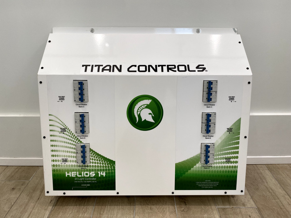 TITAN CONTROLS HELIOS 14 – 24 Grow Light Controller with Timer
