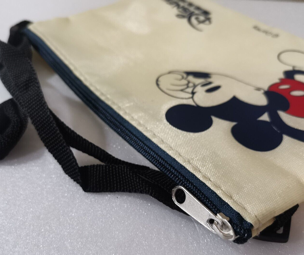 Disney Fan Mickey Mouse Pocket Bag Wallet Case