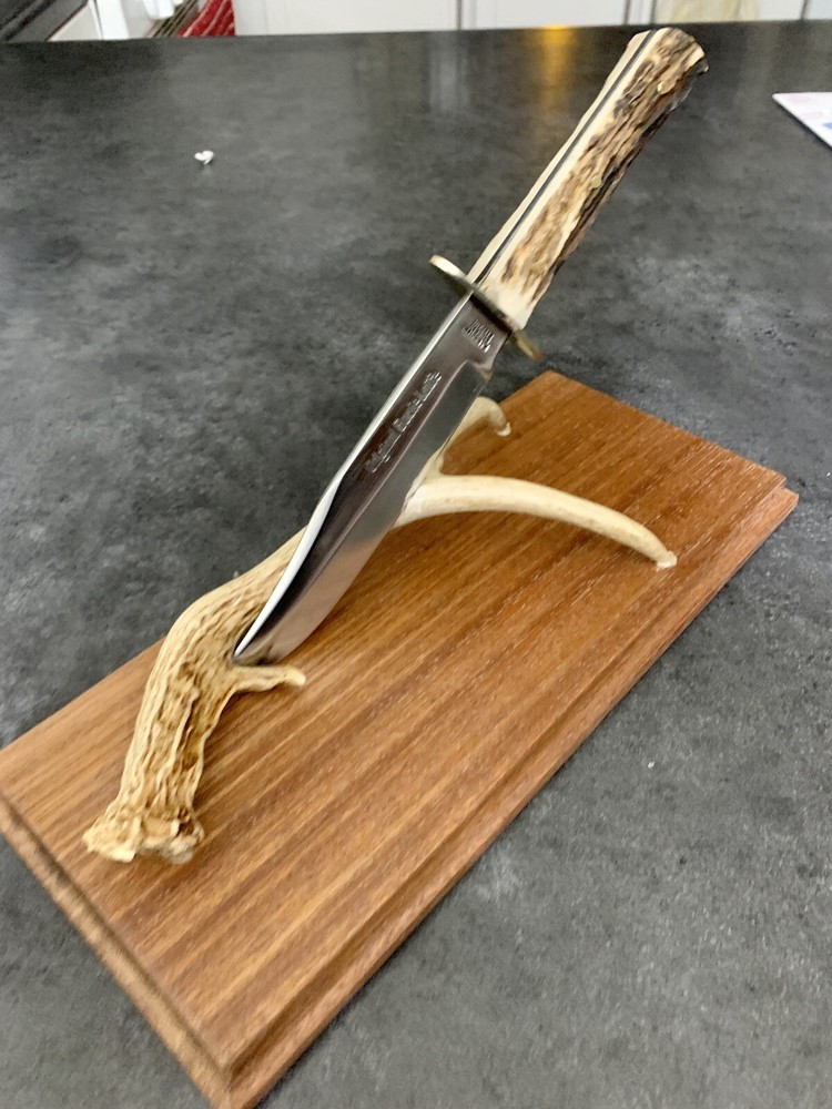 Knife Display Stand.