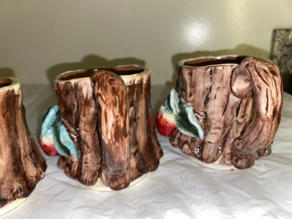Apple Tree Strawberries Design Bark Ceramic pitcher and cup set damaged