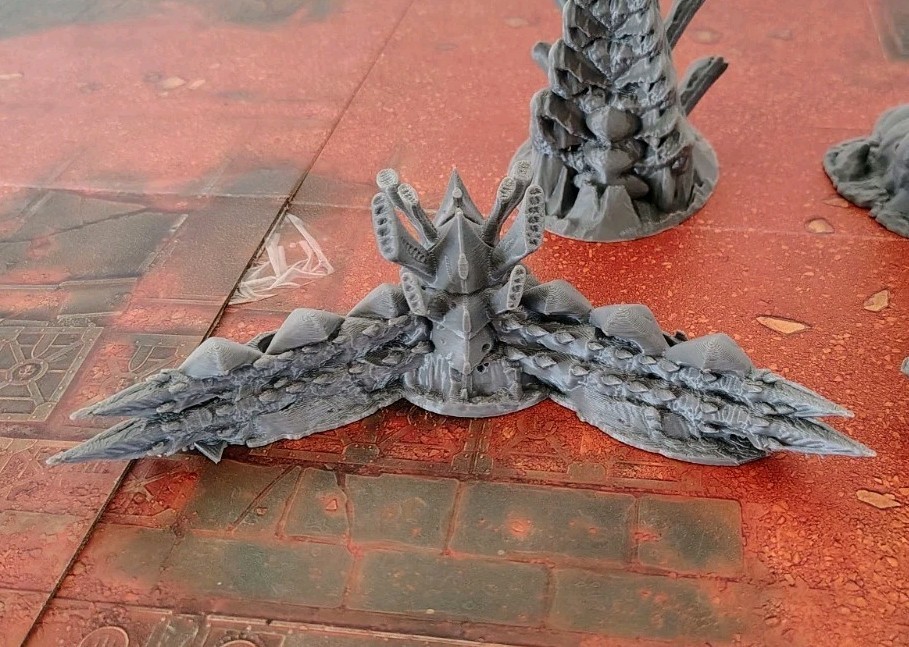 Tabletop Terrain - Large Bulk Alien Lot - for Warhammer 40K/Kill Team 8 Pieces