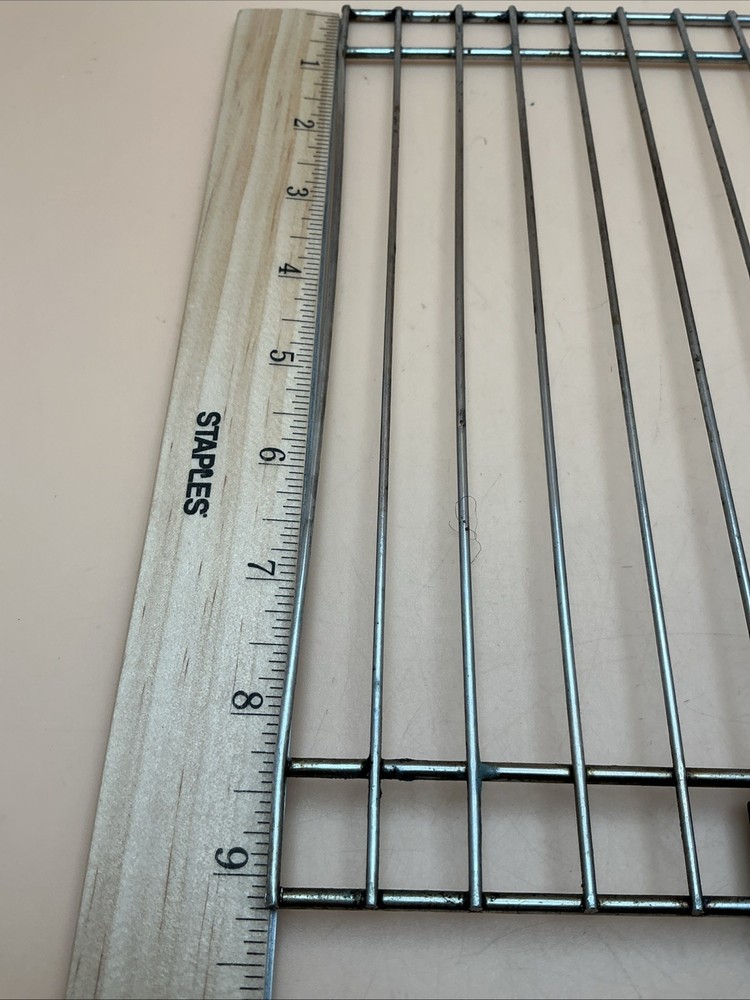 Vintage Campfire / Firepit 9”x7” Manual Grill Grate w/ Handle