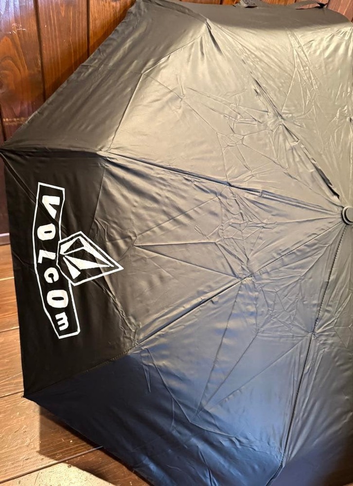 Volcom Folding Umbrella